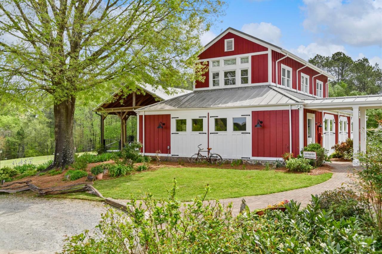 The Farmhouse Inn Buckhead Экстерьер фото