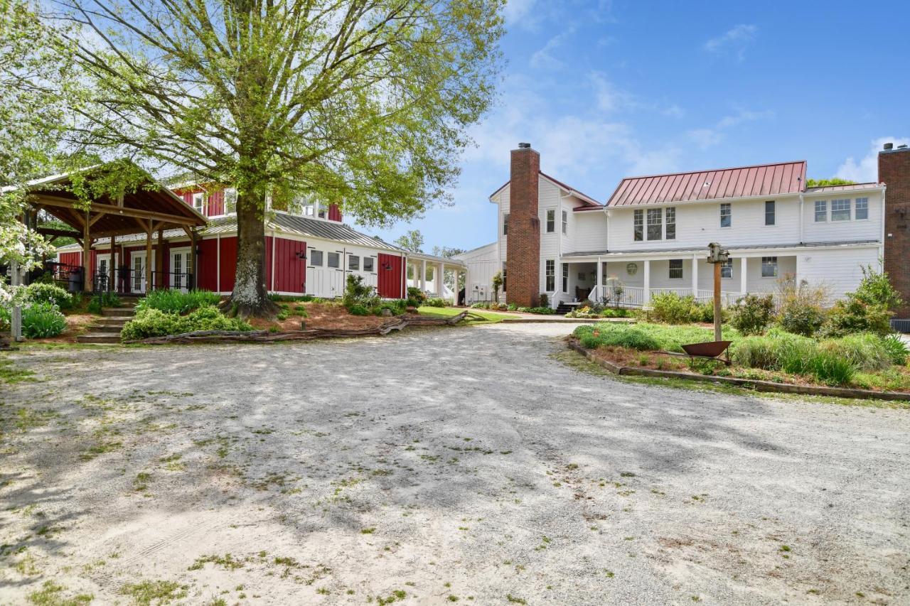 The Farmhouse Inn Buckhead Экстерьер фото