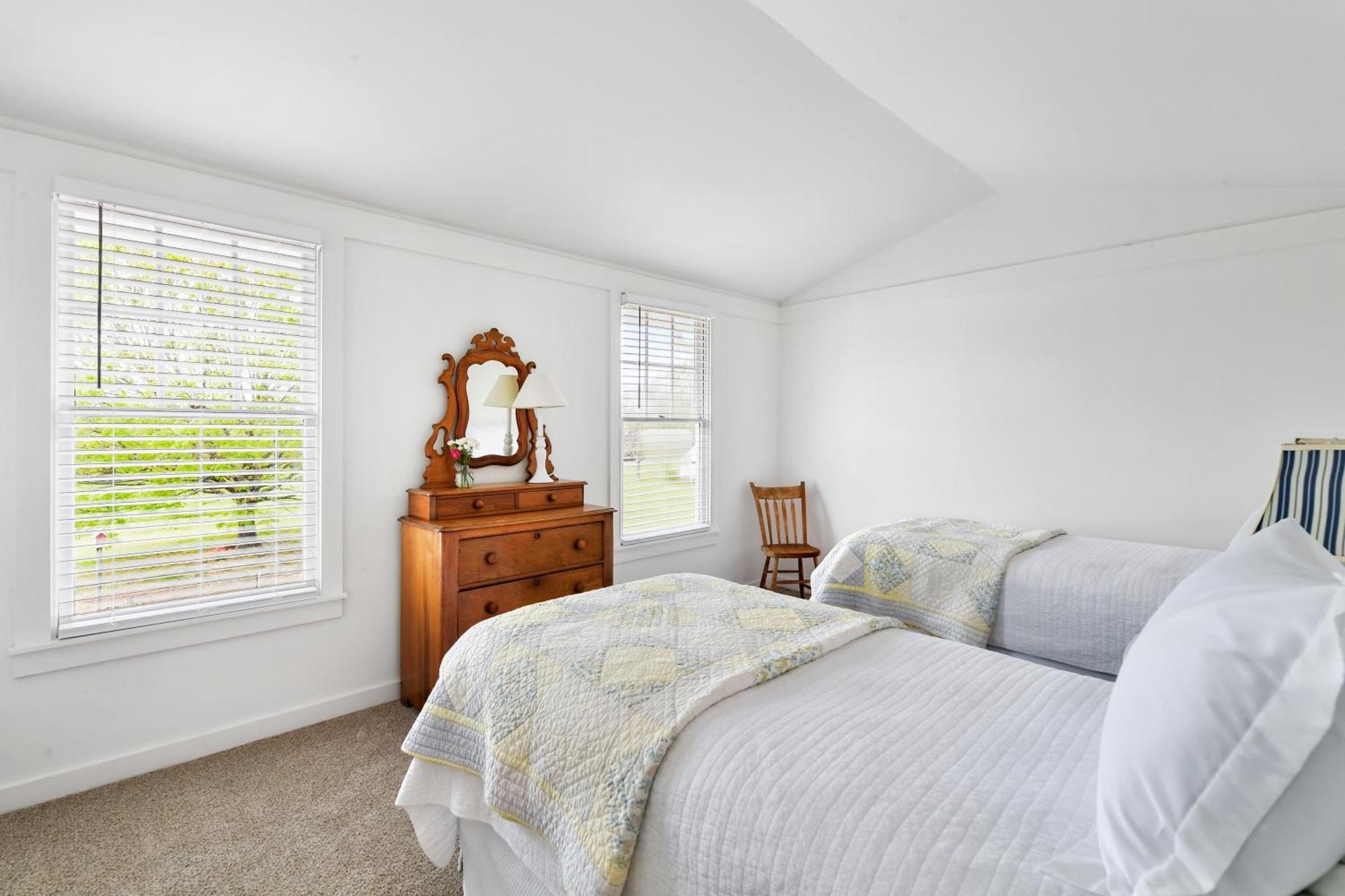 The Farmhouse Inn Buckhead Номер фото