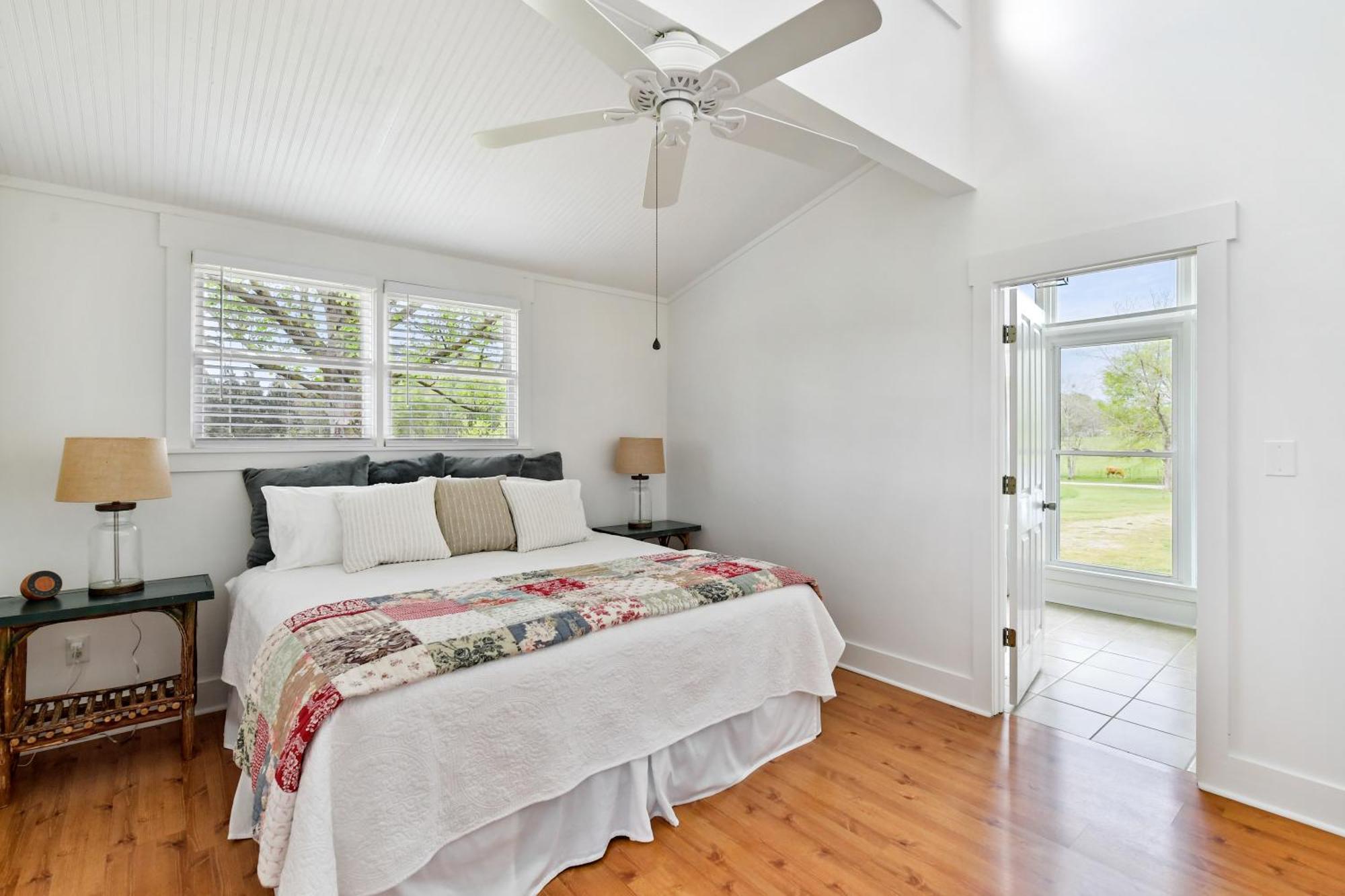 The Farmhouse Inn Buckhead Номер фото